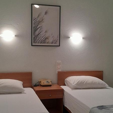 Hotel Ωρεοι Loutra Edipsou  Esterno foto