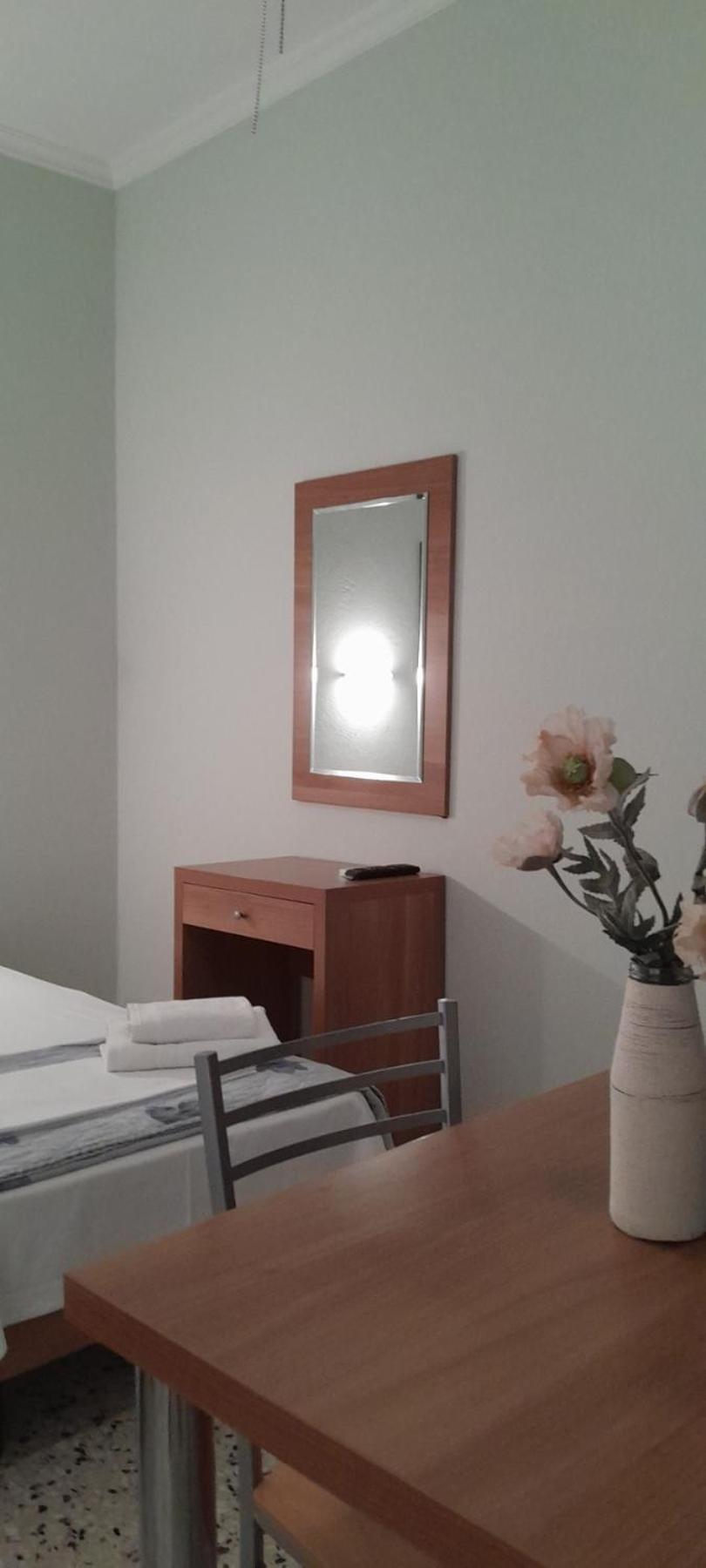 Hotel Ωρεοι Loutra Edipsou  Esterno foto