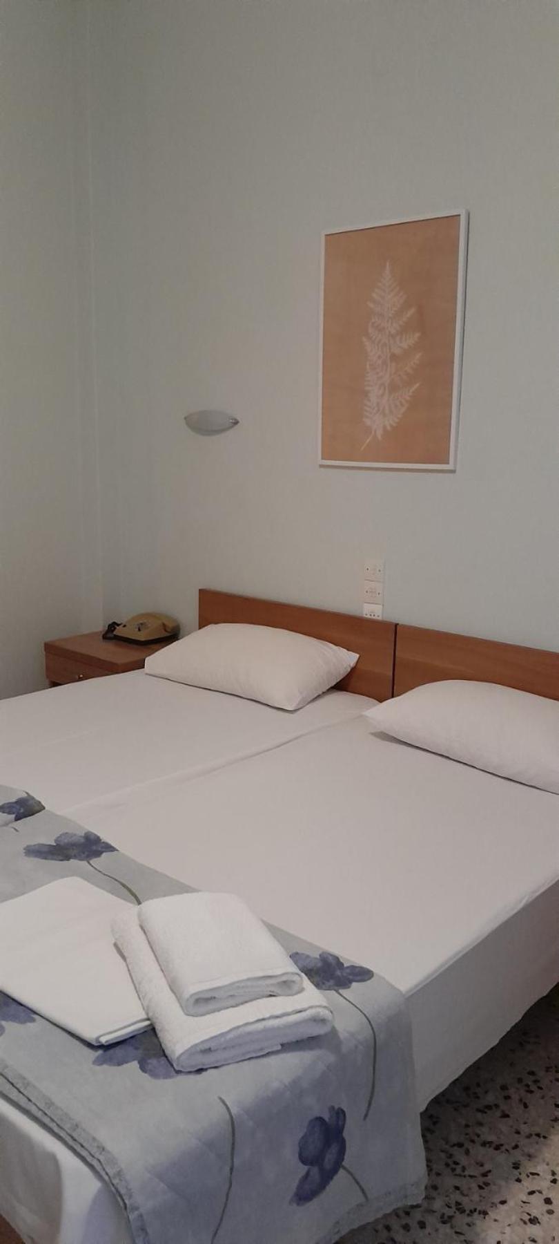 Hotel Ωρεοι Loutra Edipsou  Esterno foto